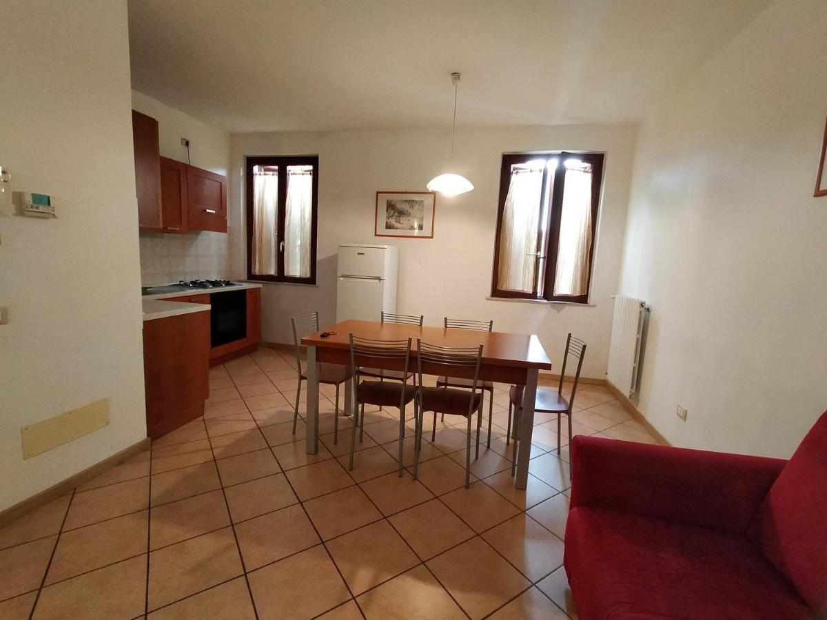 Apartamento Borgo Antico San Felice del Benaco Exterior foto