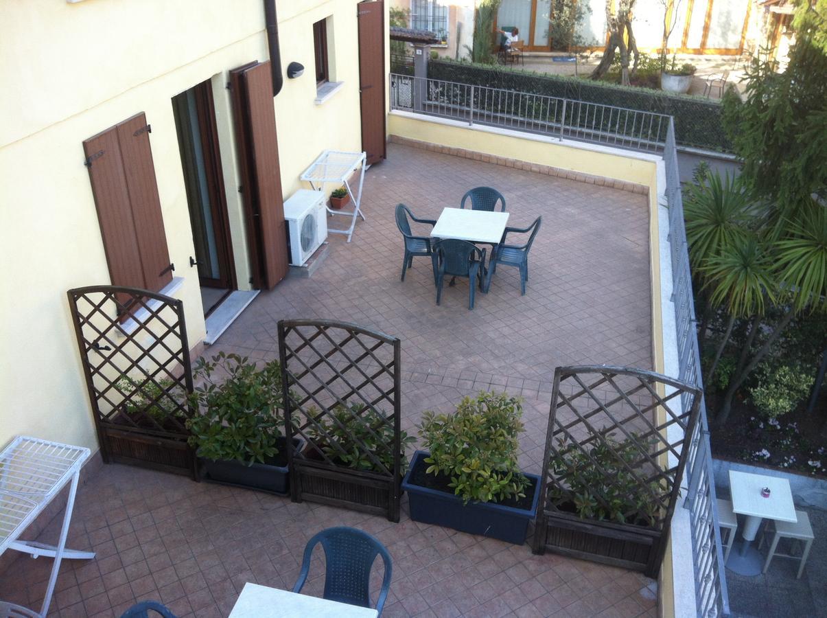 Apartamento Borgo Antico San Felice del Benaco Exterior foto